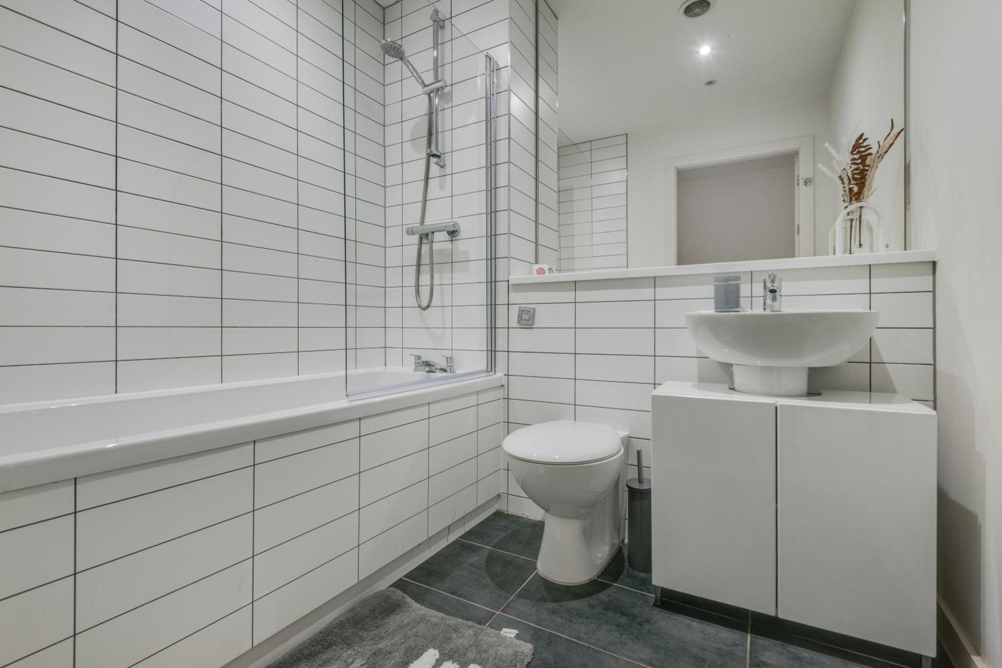 Huge Long Stay Offers! Lux City-Edge Stay! Perfect For Business & Leisure 利物浦 外观 照片